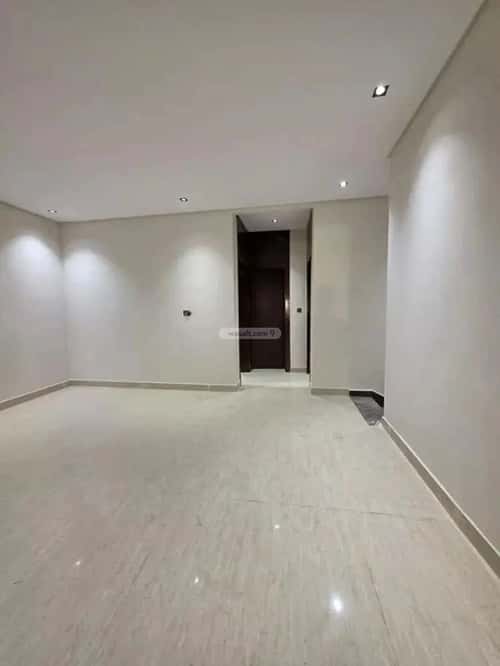 6 bedroom villa in Al Hazm 4