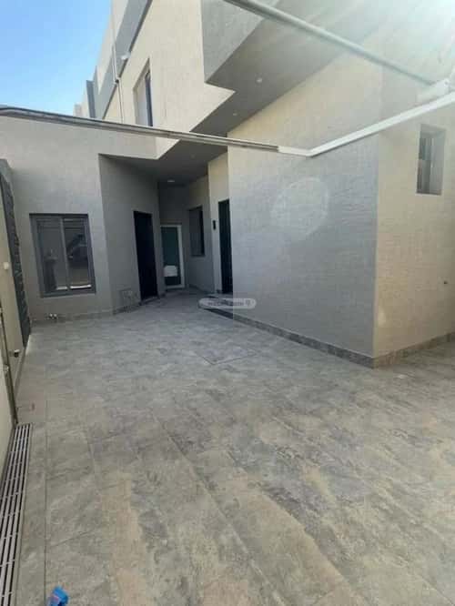 7 bedroom villa in Al Awali 1
