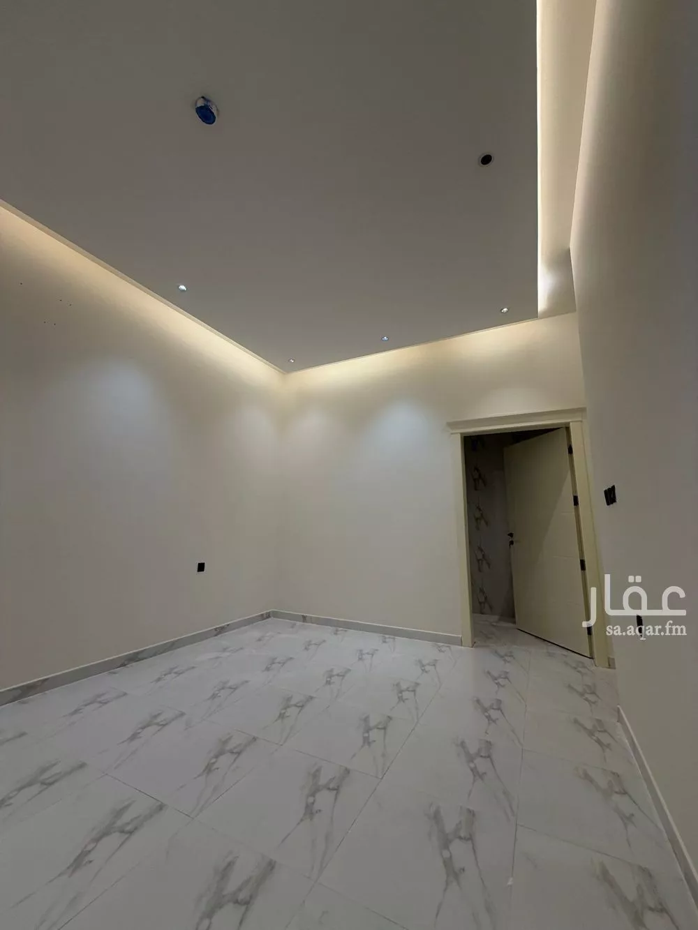 4 bedroom apartment in Dhahrat Namar 11