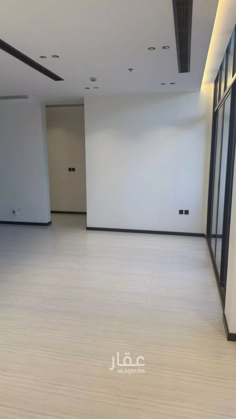 3 bedroom apartment in Al Malqa 8