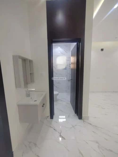 7 bedroom villa in Al Uraija Al Gharbi, Riyadh 13