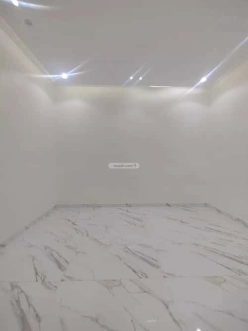 7 bedroom villa in Al Uraija Al Gharbi, Riyadh 8