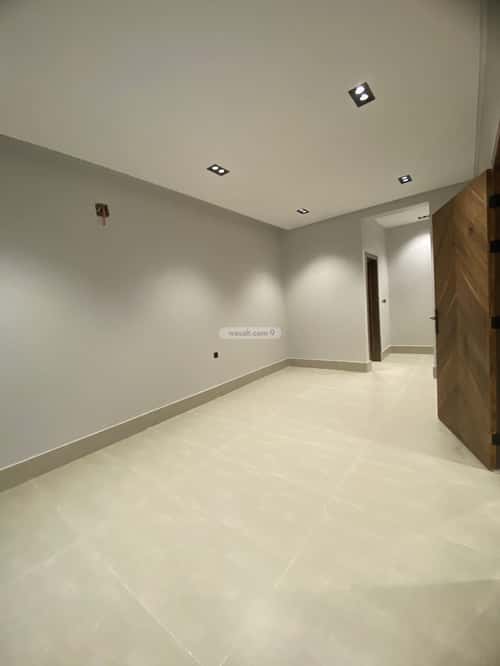 5 bedroom villa in Okaz 7