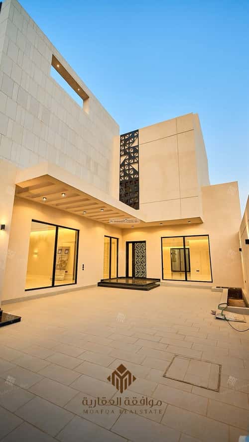 6 bedroom villa in Al Mahdiyyah 3
