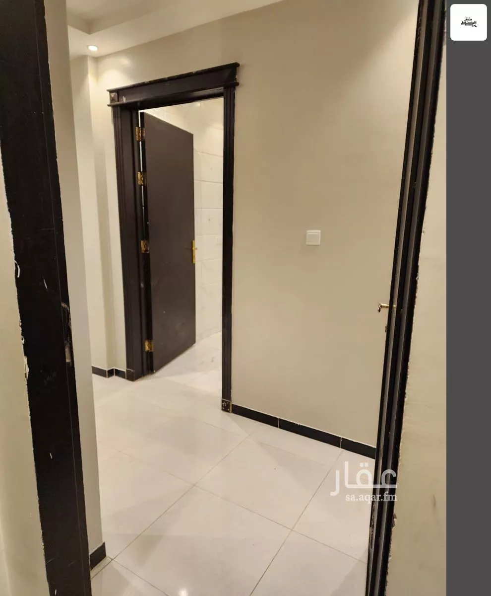 3 bedroom floor in Al Munsiyah 9