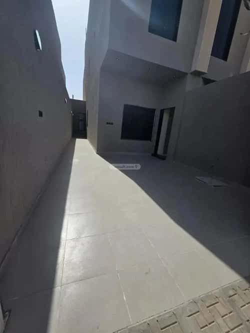 5 bedroom floor in Badr 13