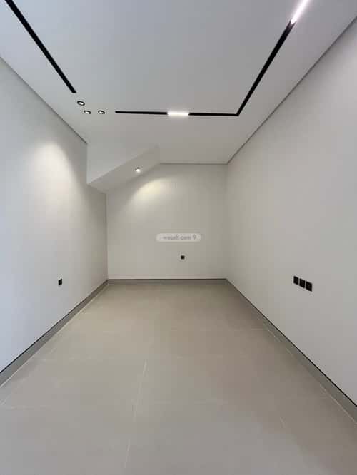 6 bedroom villa in Al Mahdiyyah 4