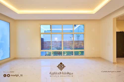 6 bedroom villa in Al Mahdiyyah 2