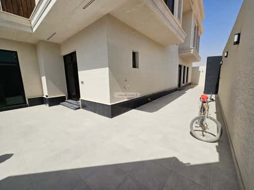 6 bedroom villa in Al Rimal 3