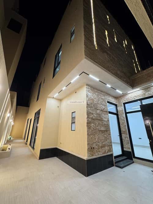 5 bedroom villa in Al Bayan 3