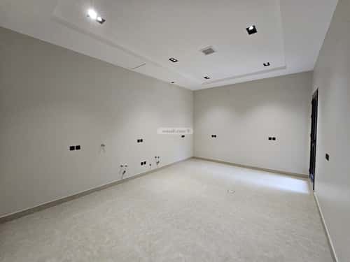5 bedroom villa in Al Yarmouk 9