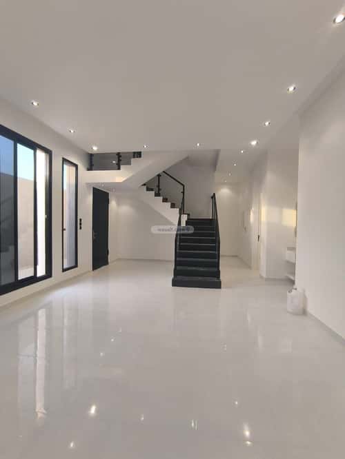 6 bedroom villa in Al Janadriyah 3