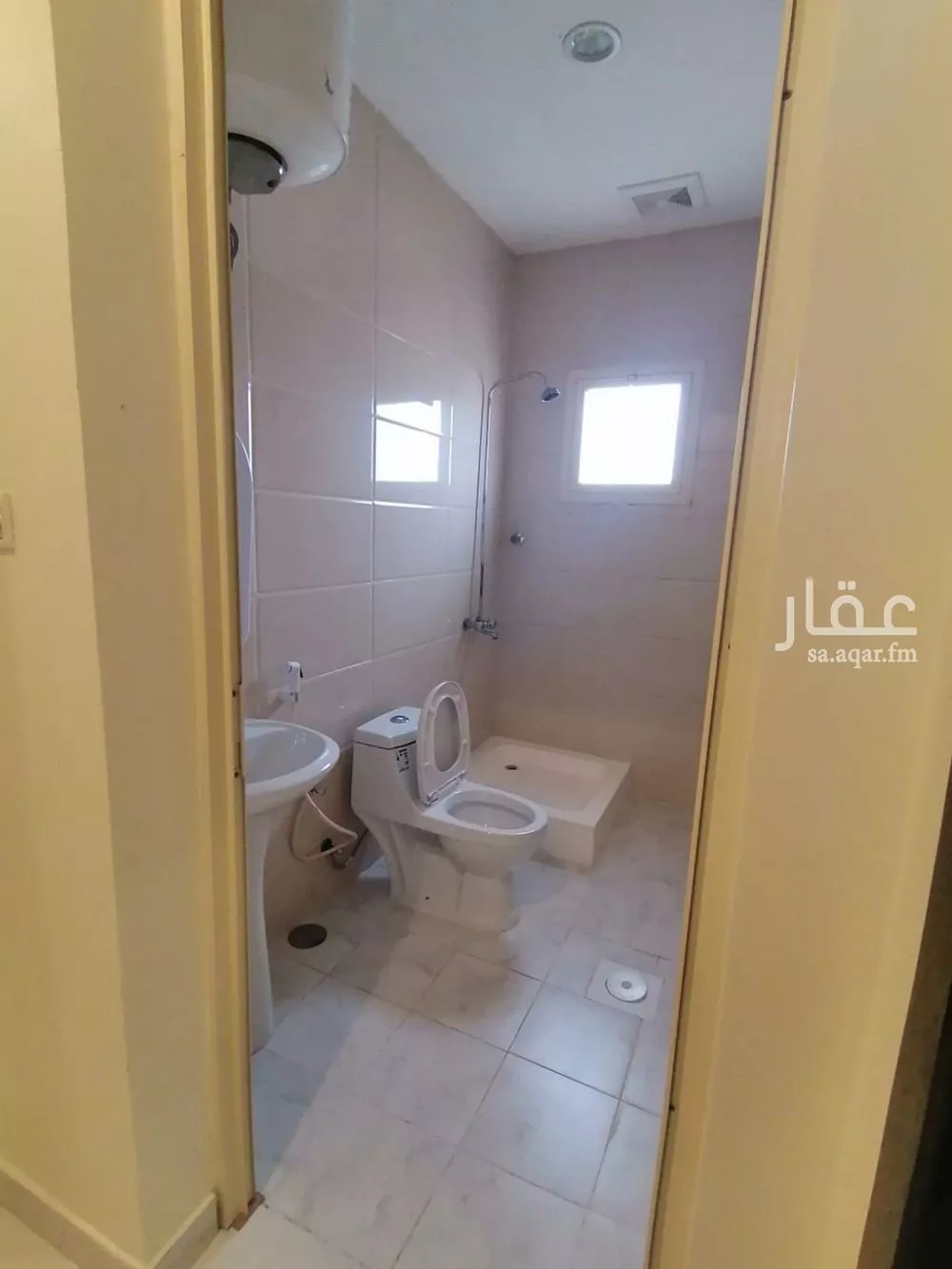 6 bedroom villa in At Tahliyah, Eastern Province 26