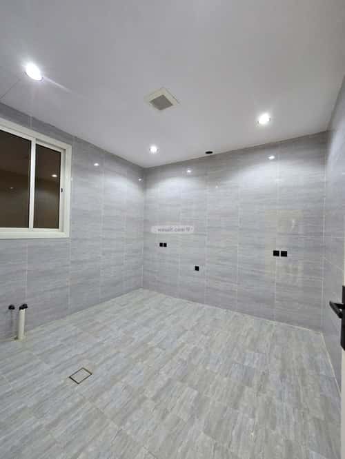 4 bedroom floor in As Suwaidi 8