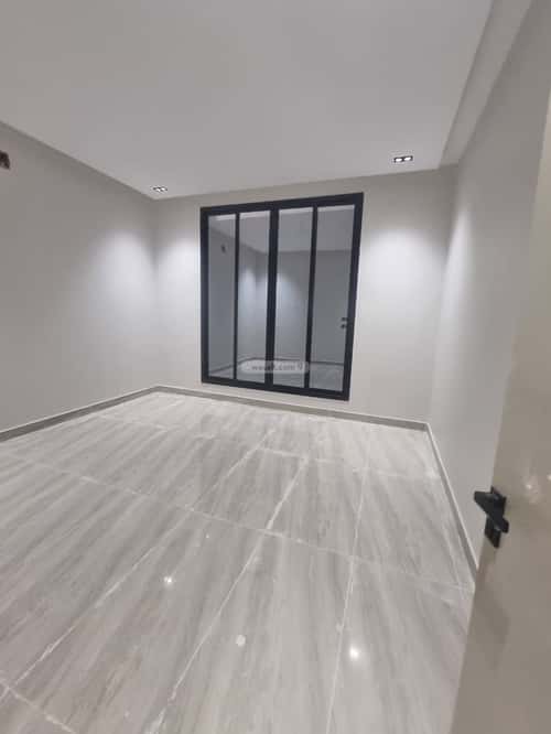 5 bedroom floor in Badr 3