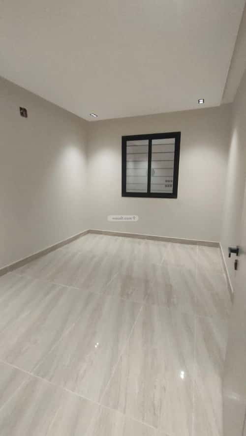 5 bedroom floor in Badr 4