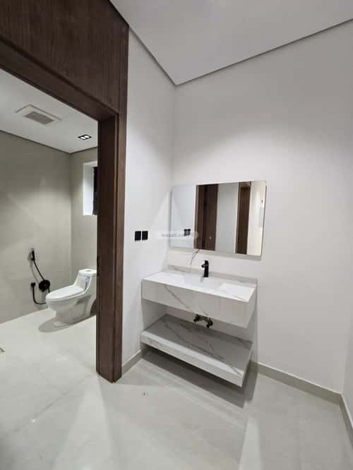 4 bedroom floor in Okaz 6