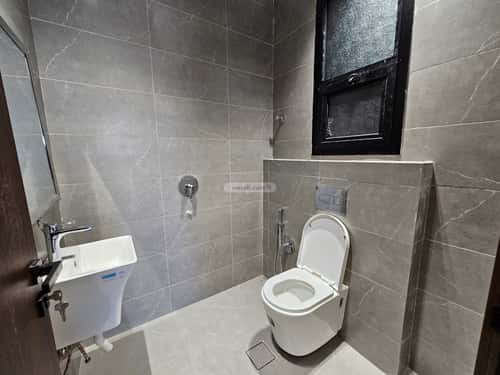 4 bedroom floor in Ishbiliyah 4