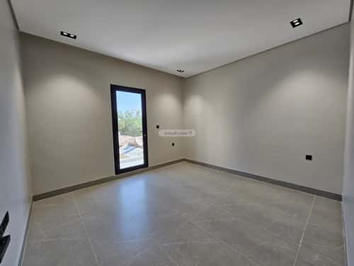 4 bedroom floor in Ishbiliyah 5