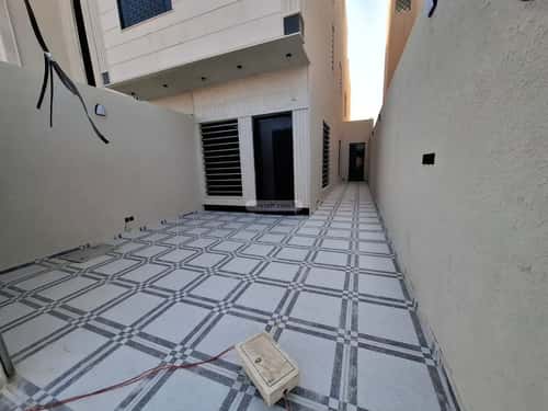 3 bedroom floor in Al Awali 3