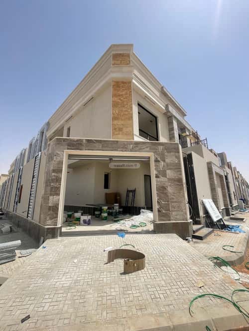 4 bedroom villa in Al Rimal 3