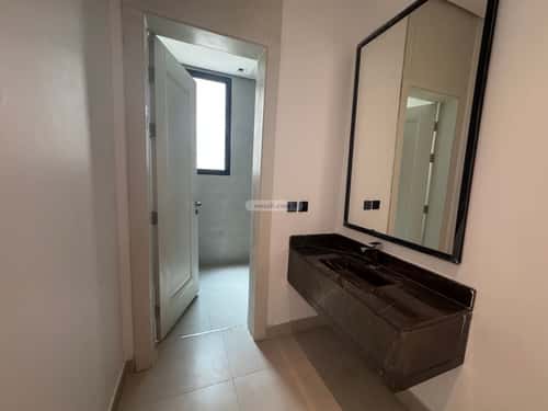 4 bedroom floor in Qurtubah 4