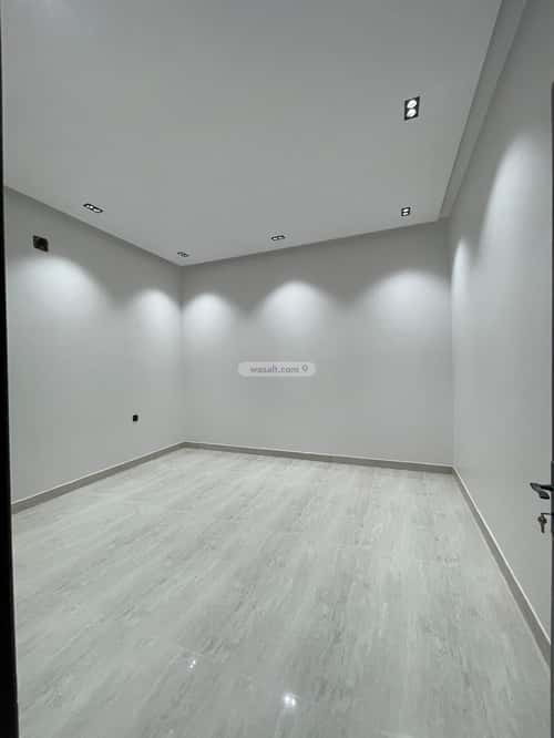 5 bedroom floor in Al Janadriyah 1