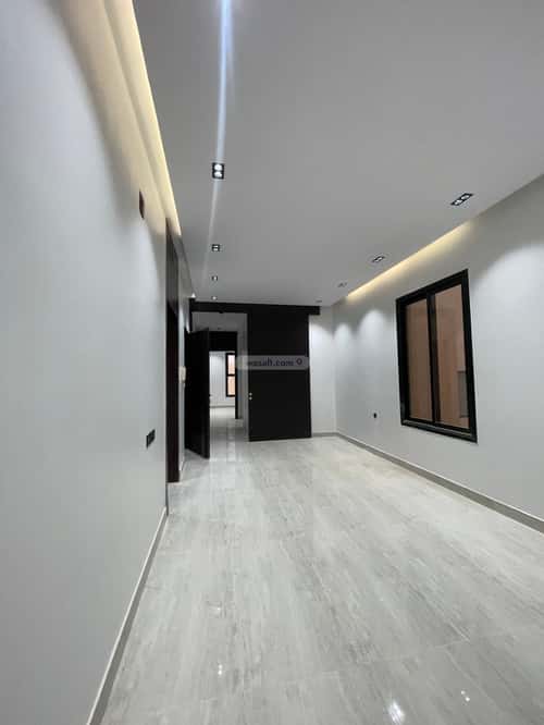 5 bedroom floor in Al Janadriyah 3