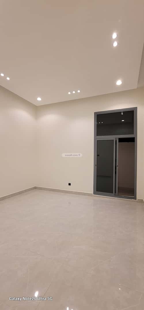 3 bedroom apartment in Al Janadriyah 3