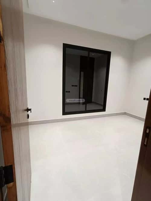 5 bedroom apartment in Al Marwa 8
