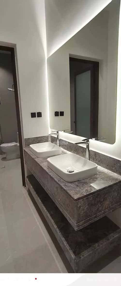 5 bedroom apartment in Al Marwa 1