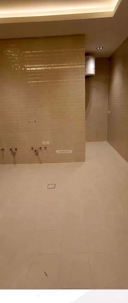5 bedroom apartment in Al Marwa 7