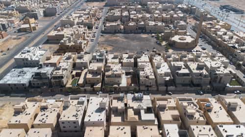 5 bedroom villa in Al Awali 1