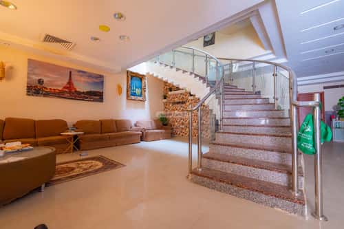 5 bedroom villa in Al Awali 3