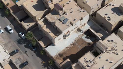 5 bedroom villa in Al Awali 2