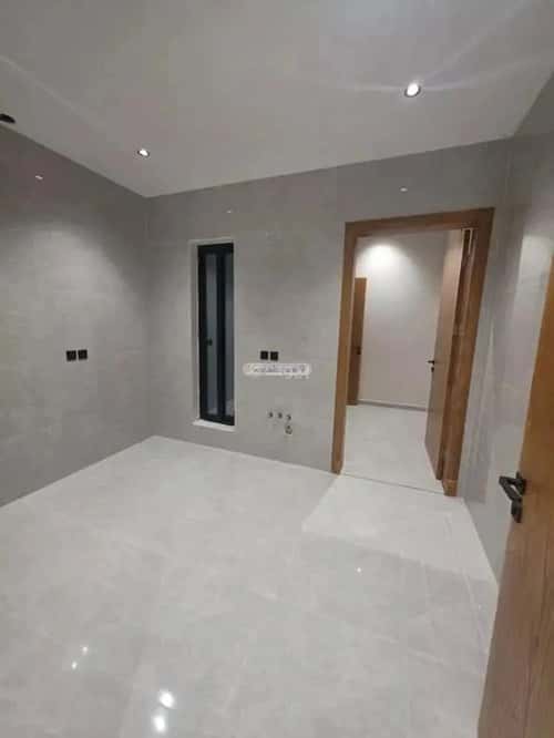 5 bedroom floor in Dirab 13