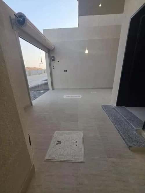 5 bedroom floor in Dirab 2