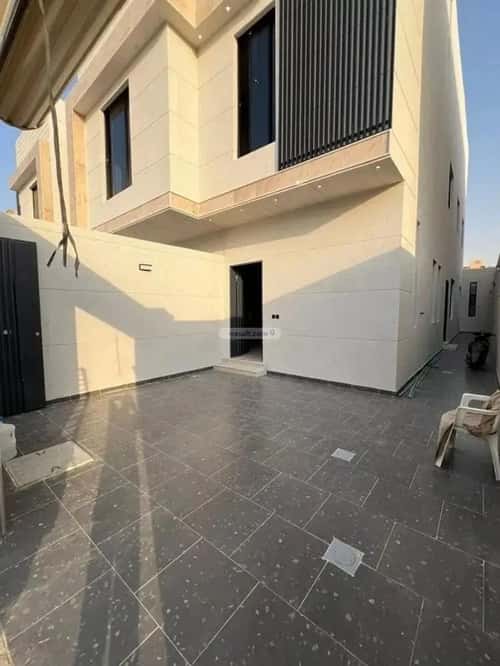 5 bedroom floor in As Suwaidi Al Gharabi 3