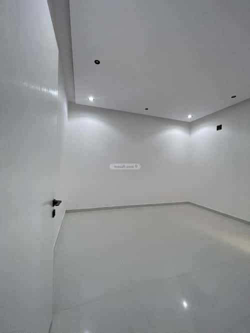 7 bedroom villa in Al Janadriyah 5