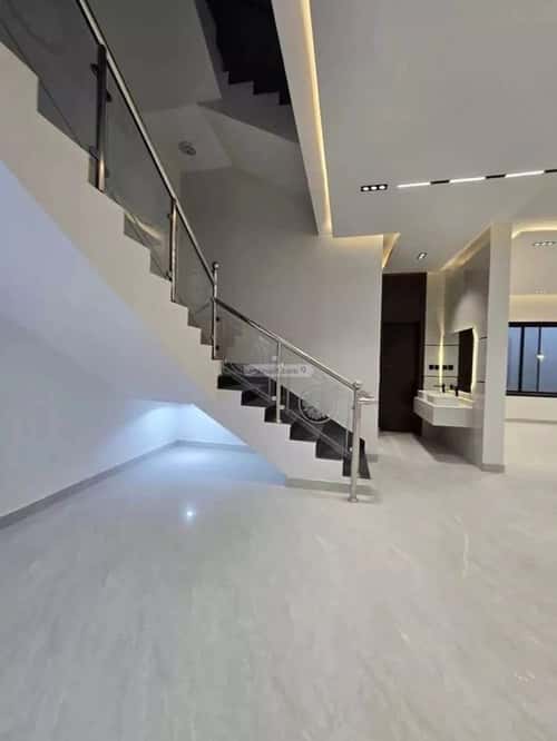 6 bedroom villa in Al Janadriyah 12