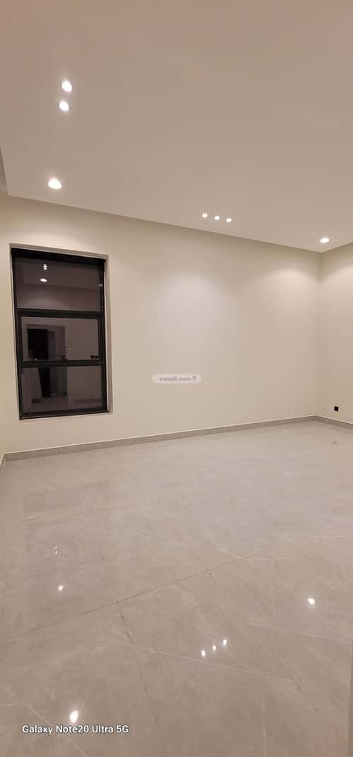 5 bedroom floor in Al Janadriyah 14
