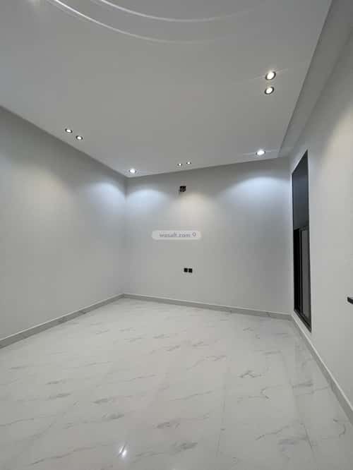 7 bedroom villa in Al Janadriyah 5