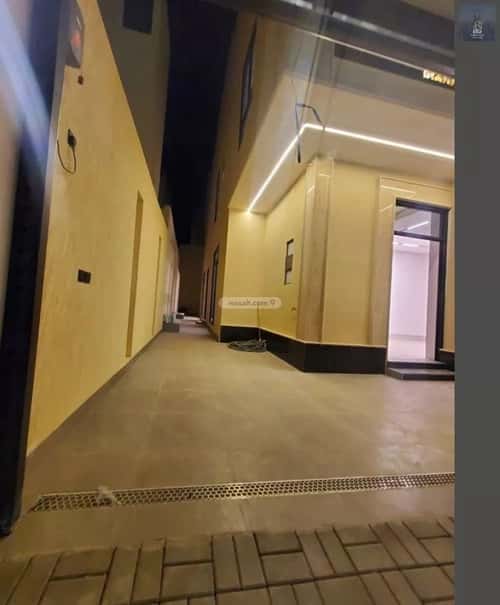 7 bedroom villa in Al Janadriyah 6