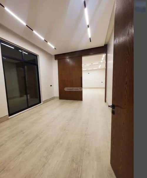 7 bedroom villa in Al Janadriyah 9
