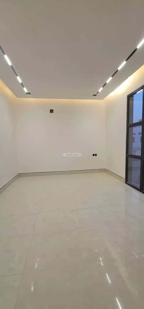 5 bedroom floor in Al Janadriyah 1