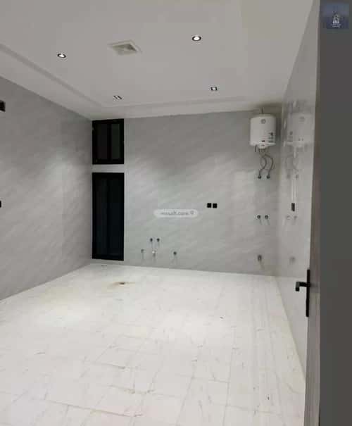 5 bedroom floor in Al Janadriyah 11