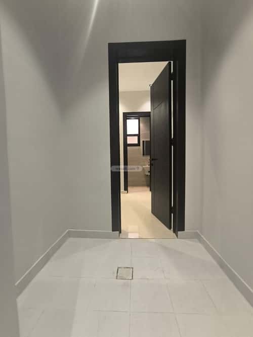 6 bedroom floor in Al Janadriyah 10