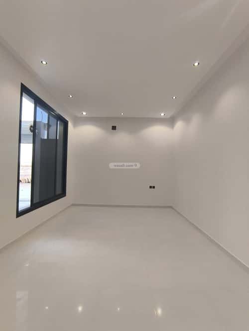 7 bedroom villa in Al Janadriyah 17
