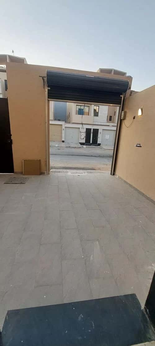 فيلا 6 غرف في بدر 6