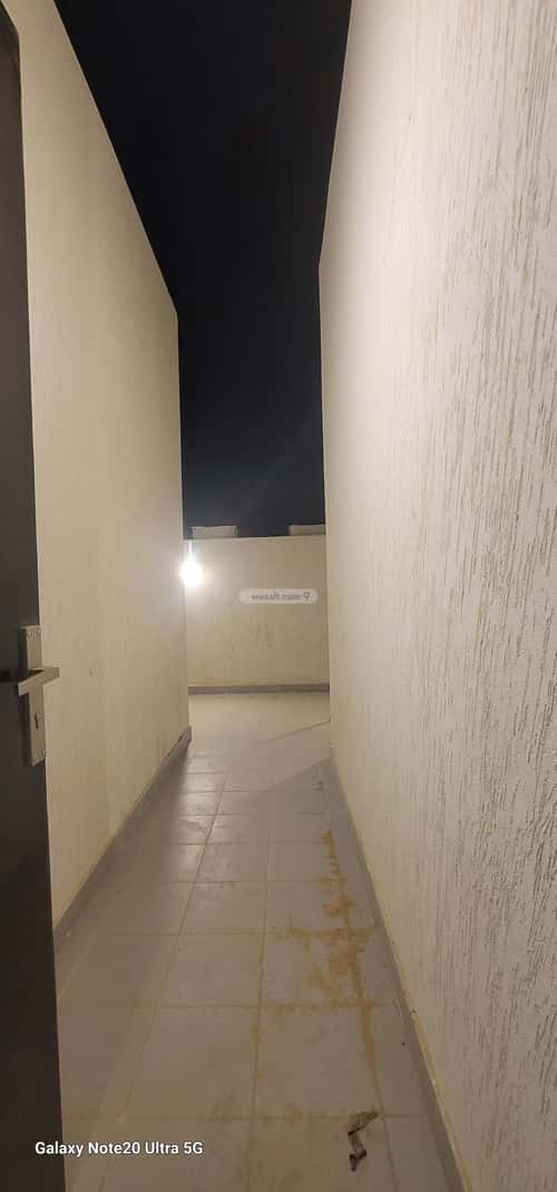 شقة 3 غرف في الجنادرية 2